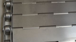 Dây chuyền kim loại bằng thép không gỉ liên kết chuỗi tấm kim loại Chip băng tải cho lò nướng bánh quy Anneali