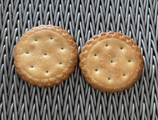 Bánh mì lăn phẳng nướng Kháng nhiệt hợp chất kim loại cân bằng lò Herringbone dây đông lạnh lưới dây chuyền vận chuyển