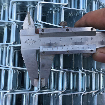 Giá tốt. Băng tải lưới thép mạ kẽm dạng tổ ong trực tuyến