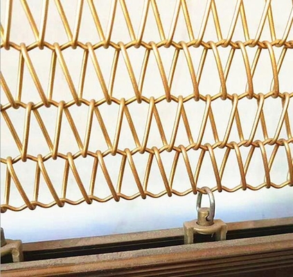 Giá tốt. Màn hình lò sưởi 20mm Màn liên kết chuỗi Nhôm Lưới kim loại xoắn ốc bằng thép không gỉ trực tuyến